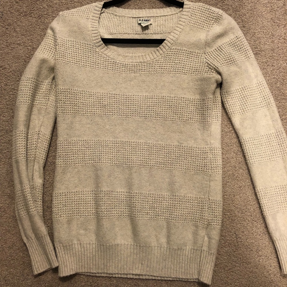 Old Navy sweater